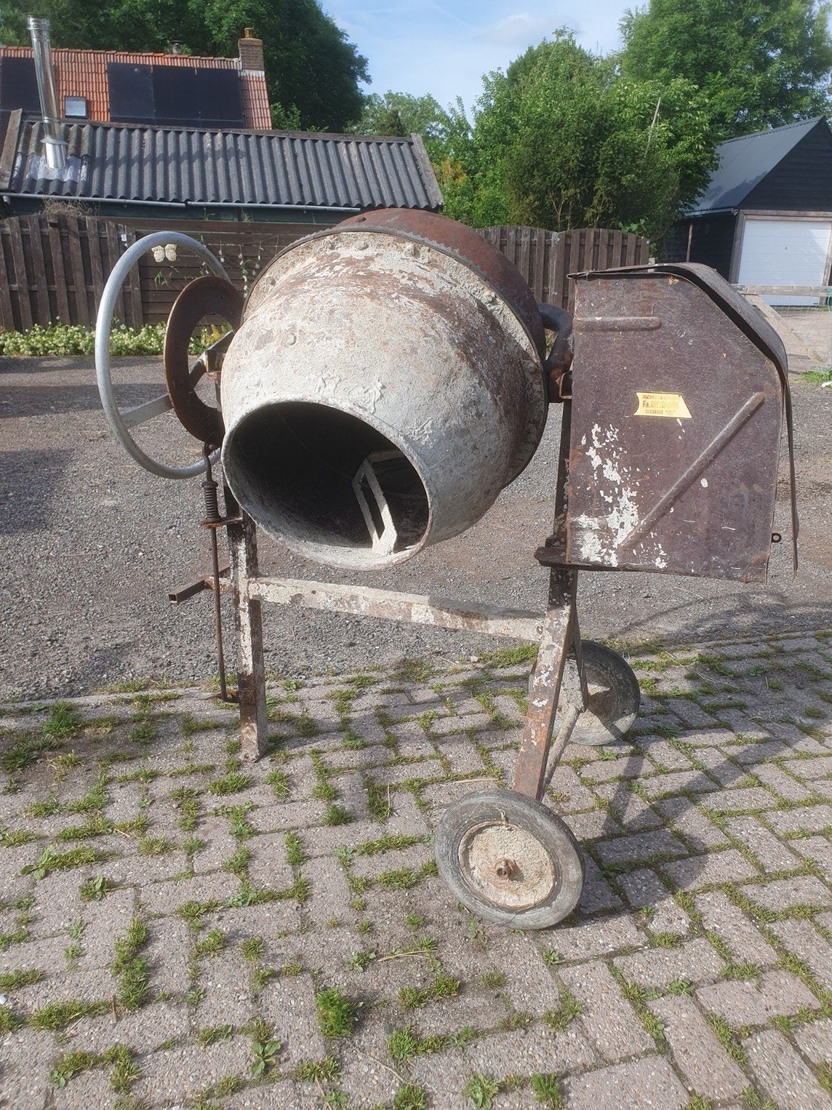Betonmolen 220V – Werkt Goed – Direct Mee te Nemen, Ophalen, Gebruikt