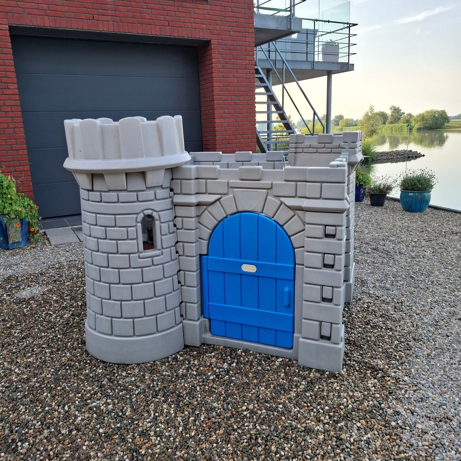 little tikes speeltoestel kasteel met glijbaan, Kinderen en Baby's, Speelgoed | Buiten | Speelhuisjes, Ophalen, Gebruikt, Kunststof