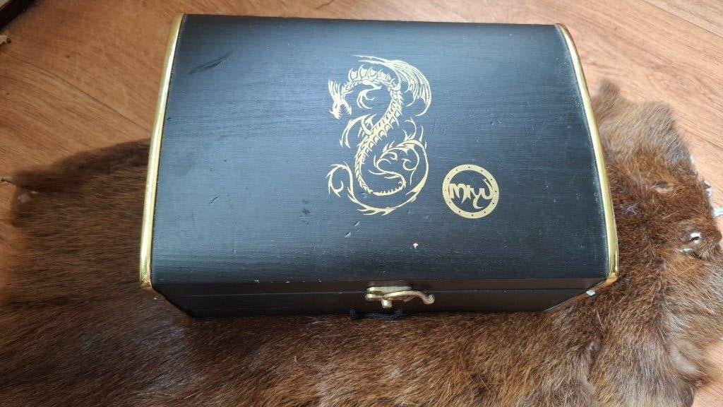 edelsteentjes miyu draken kist, Verzamelen, Ophalen of Verzenden, Overige typen