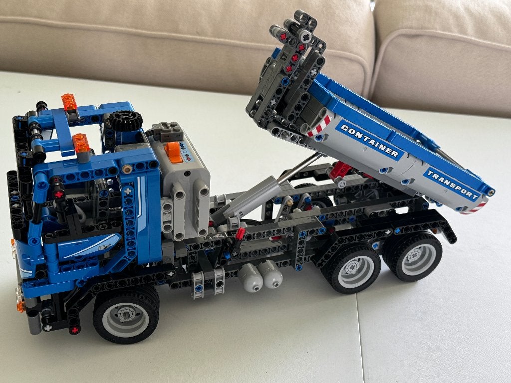 LEGO  Technic - 8052 - Container Truck, Kinderen en Baby's, Inclusief instructies, Lego, Ophalen of Verzenden, Zo goed als nieuw
