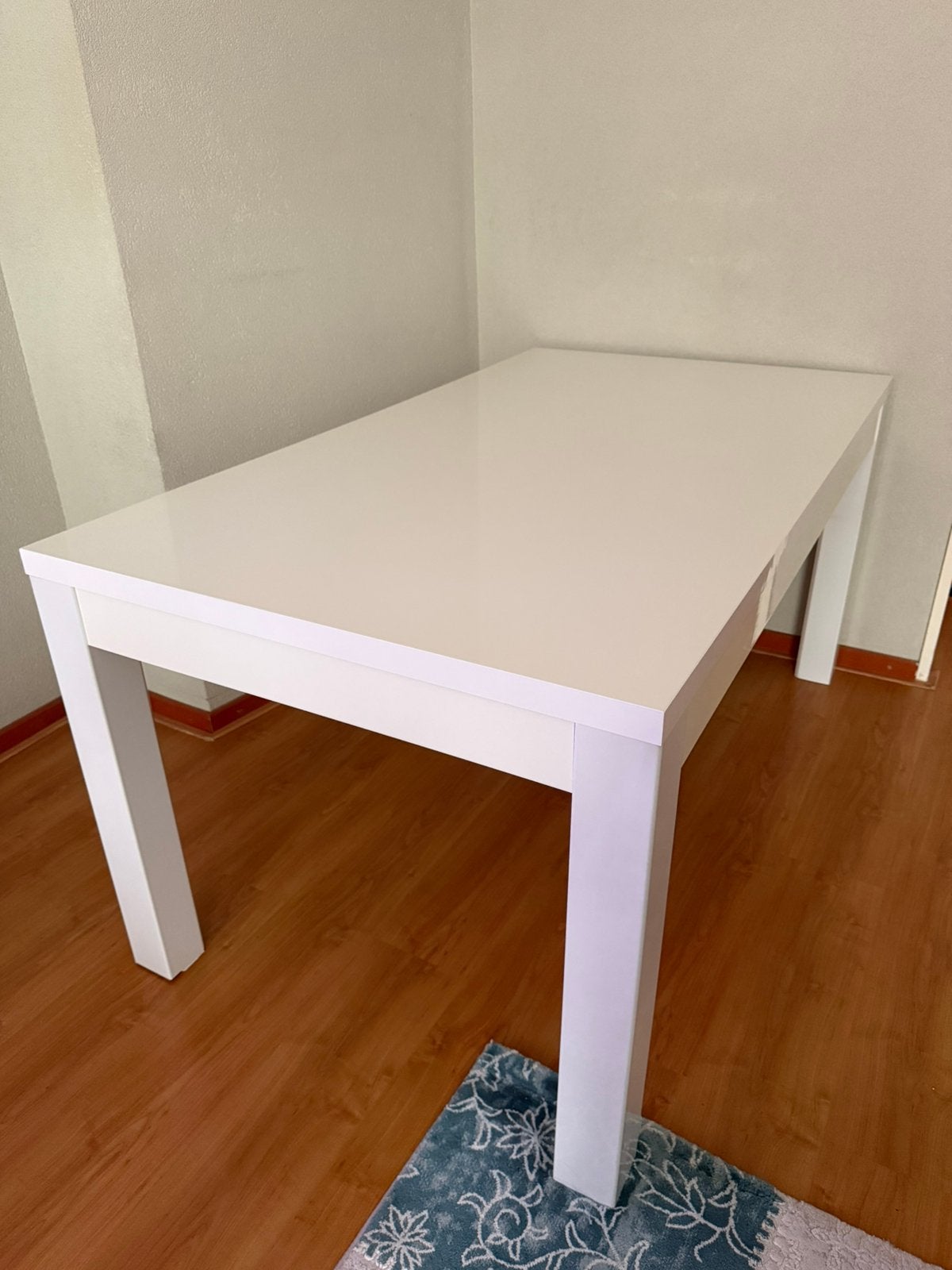 Hoogglans Eettafel, Huis en Inrichting, Tafels | Eettafels, Zo goed als nieuw, 50 tot 100 cm, 150 tot 200 cm, Vijf personen of meer
