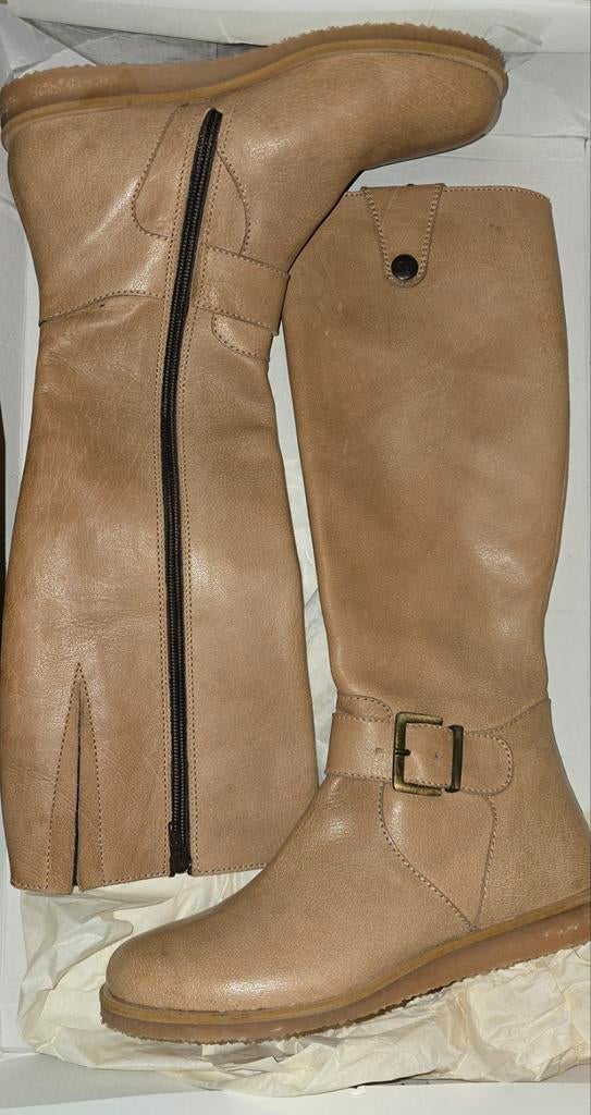 Nieuw footwear  lederen laarzen  maat 37, Kleding | Dames, Schoenen, Ophalen of Verzenden, Nieuw, Beige, Hoge laarzen