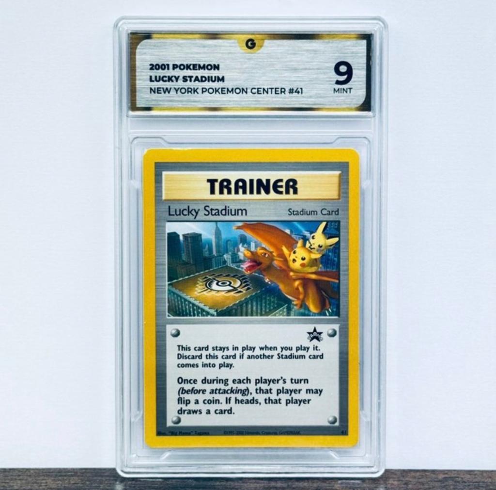 Lucky Stadium Trainer Kaart 2001 Pokemon Center#41 GG 9 MINT, Ophalen, Zo goed als nieuw, Losse kaart