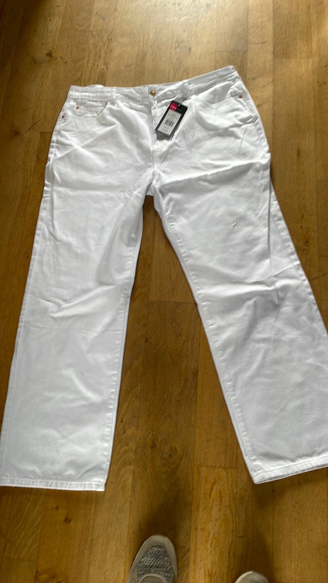 Dames jeans wit, Ophalen of Verzenden, Zo goed als nieuw, Maat 48/50 (M), Wit