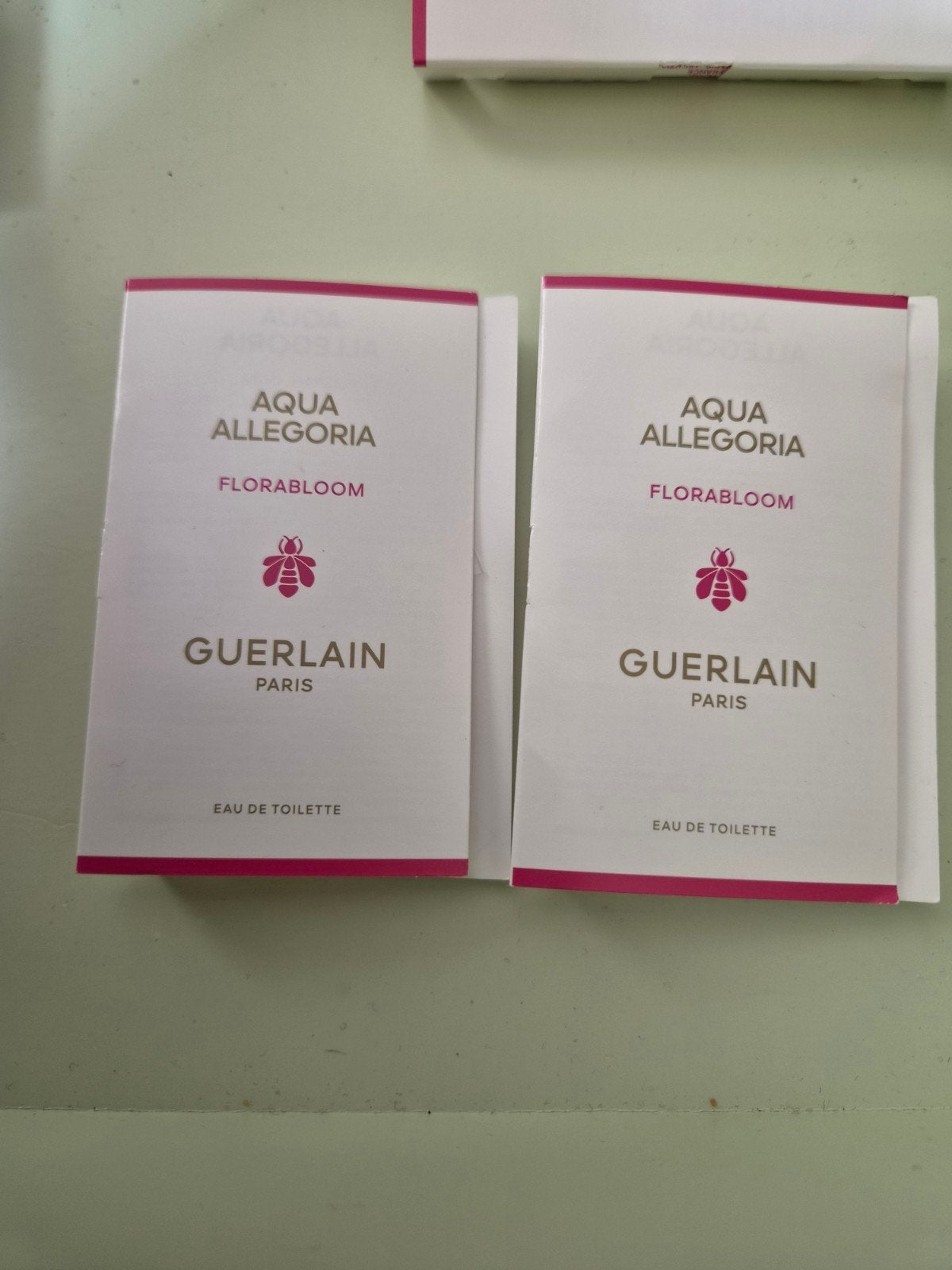 Guerlain aqua allegoria florabloom eau de toilette 2x1ml, Sieraden, Tassen en Uiterlijk, Uiterlijk | Parfum, Ophalen of Verzenden