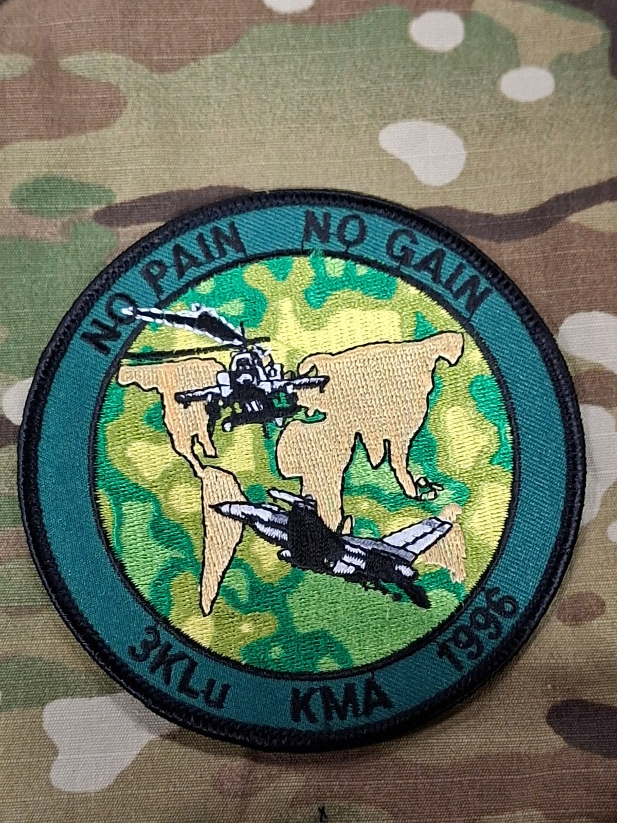 Patch RNLAF 3KLu KMA 1996 'No pain - no gain', Ophalen of Verzenden, Luchtmacht, Nederland, Embleem of Badge