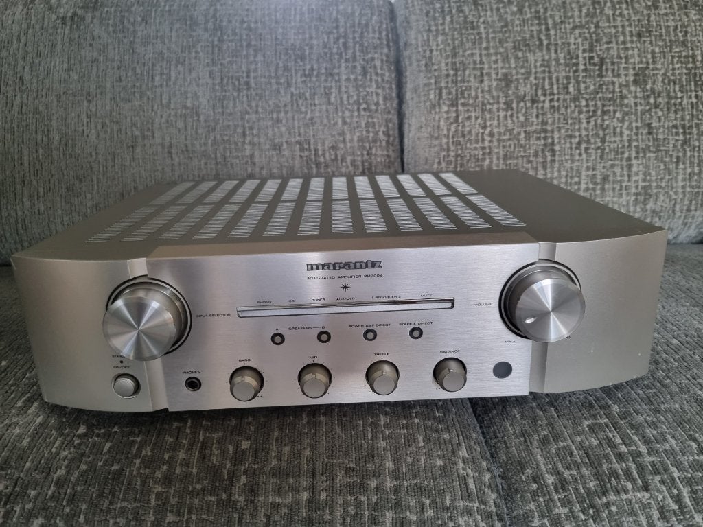 Marantz integrated amplifier PM 7004, Gebruikt, 60 tot 120 watt, Stereo, Ophalen