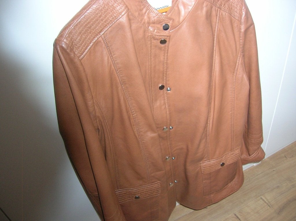 nieuw leren jasje, Kleding | Dames, Ophalen of Verzenden, Nieuw, Maat 46/48 (XL) of groter, Zwart
