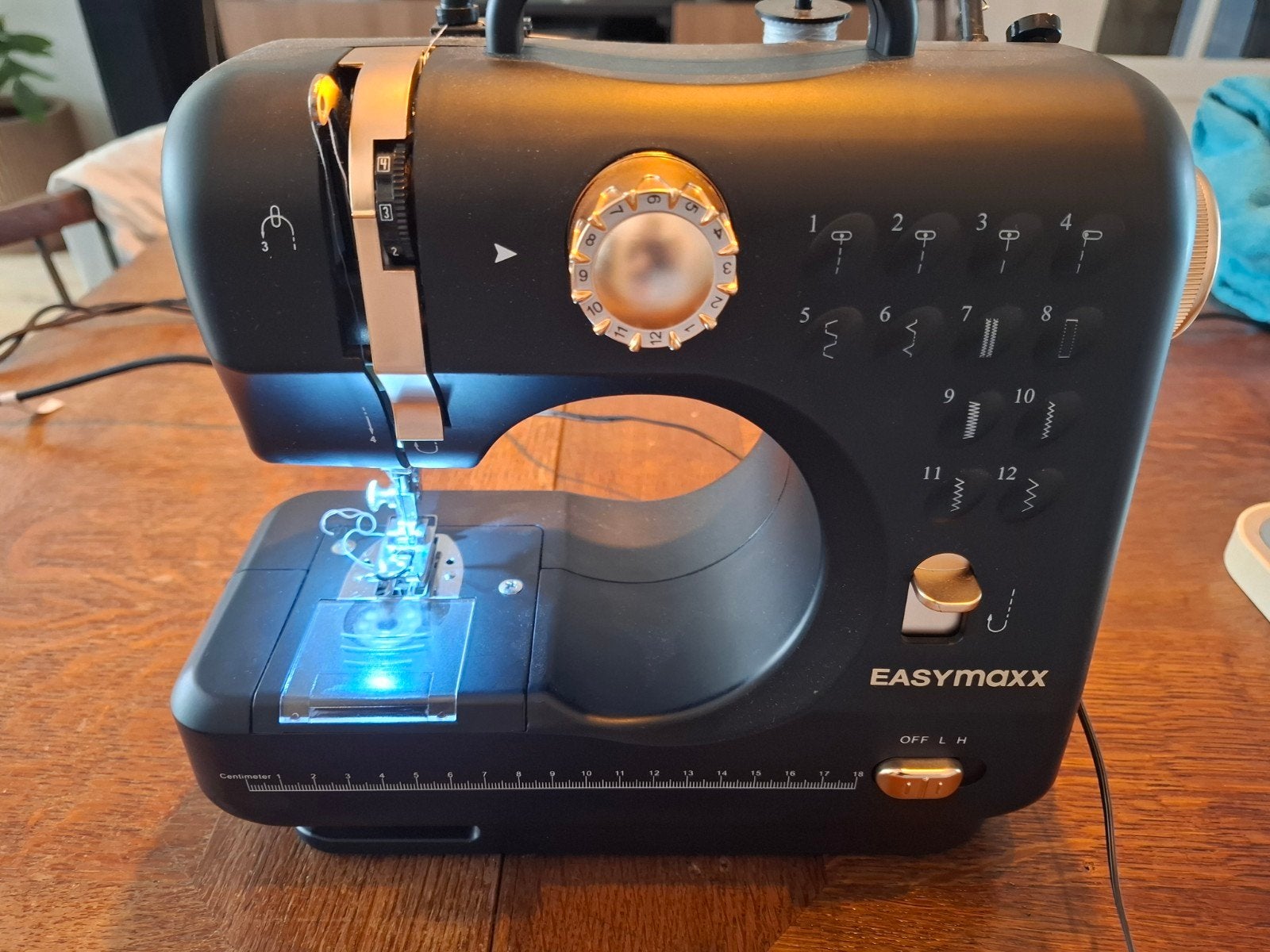 Zwarte kleine naaimachine van EASYmaxx, Antiek en Kunst, Ophalen of Verzenden
