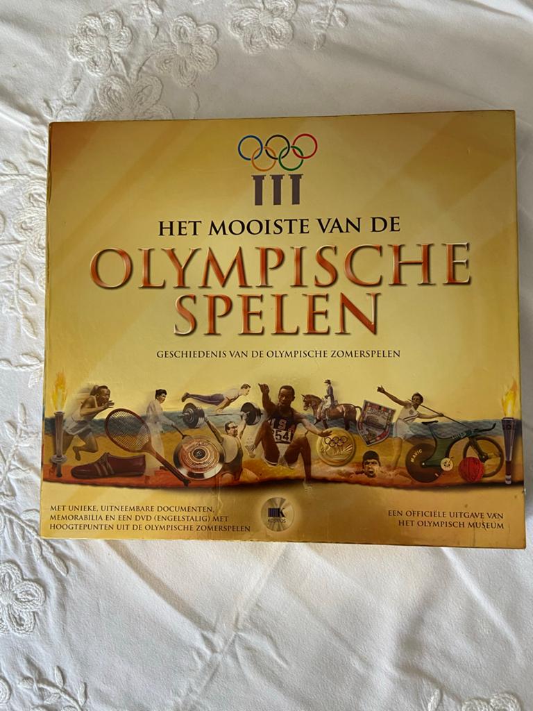 Het Mooiste van de Olympische Spelen - Boek met DVD, Boeken, Sportboeken, Zo goed als nieuw, Overige sporten, Ophalen of Verzenden