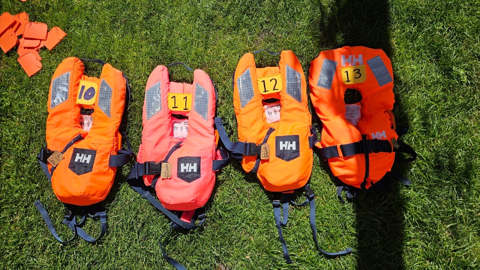 Helly hansen reddingsvesten 5-15kg, Ophalen of Verzenden, Zo goed als nieuw, Kind, Reddingsvest of Zwemvest