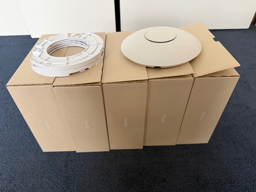 Unify accespoint UAP AC Pro, Computers en Software, Accesspoints, Ophalen of Verzenden, Gebruikt, Ubiquiti UniFi
