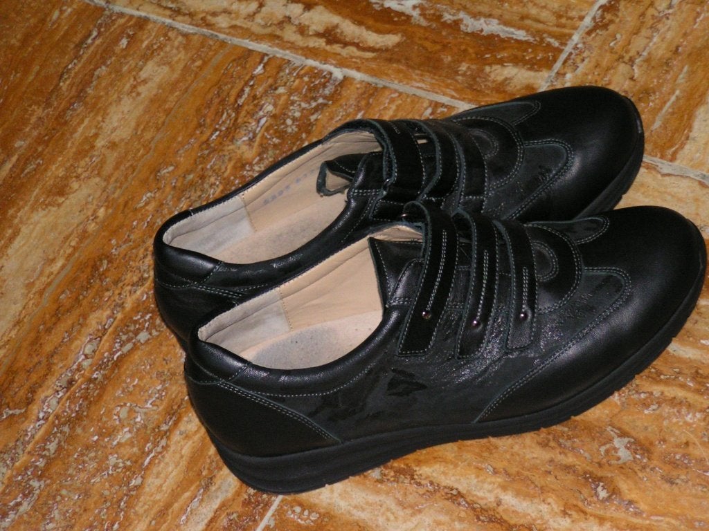 DUREA schoenen,Mt 37,5(4,5H) topstaat, Kleding | Dames, Schoenen, Ophalen of Verzenden, Sneakers of Gympen, Gedragen, Durea