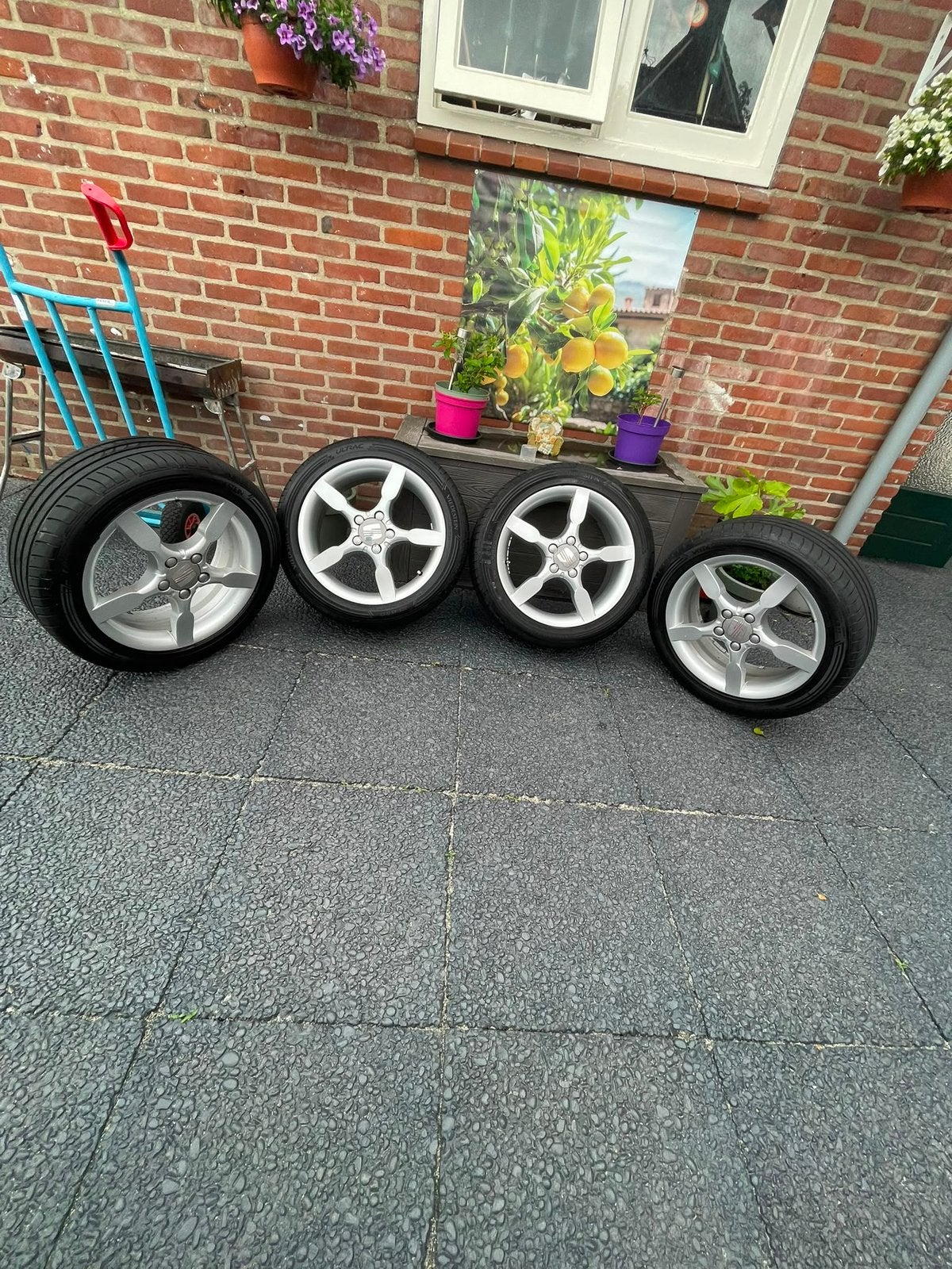 Zomerbanden, Auto-onderdelen, Banden en Velgen, Ophalen, Banden en Velgen, 17 inch, Zomerbanden