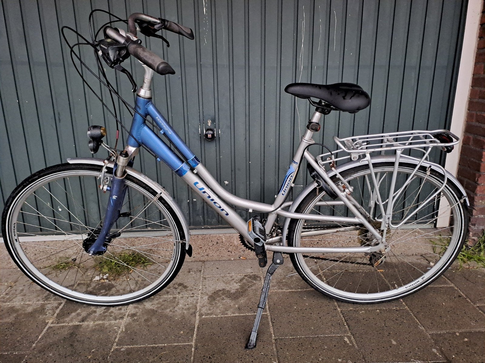 Te koop: Degelijke Union damesfiets 28inch., Fietsen en Brommers, Fietsen | Dames | Damesfietsen, Velgrem, Versnellingen, Zo goed als nieuw