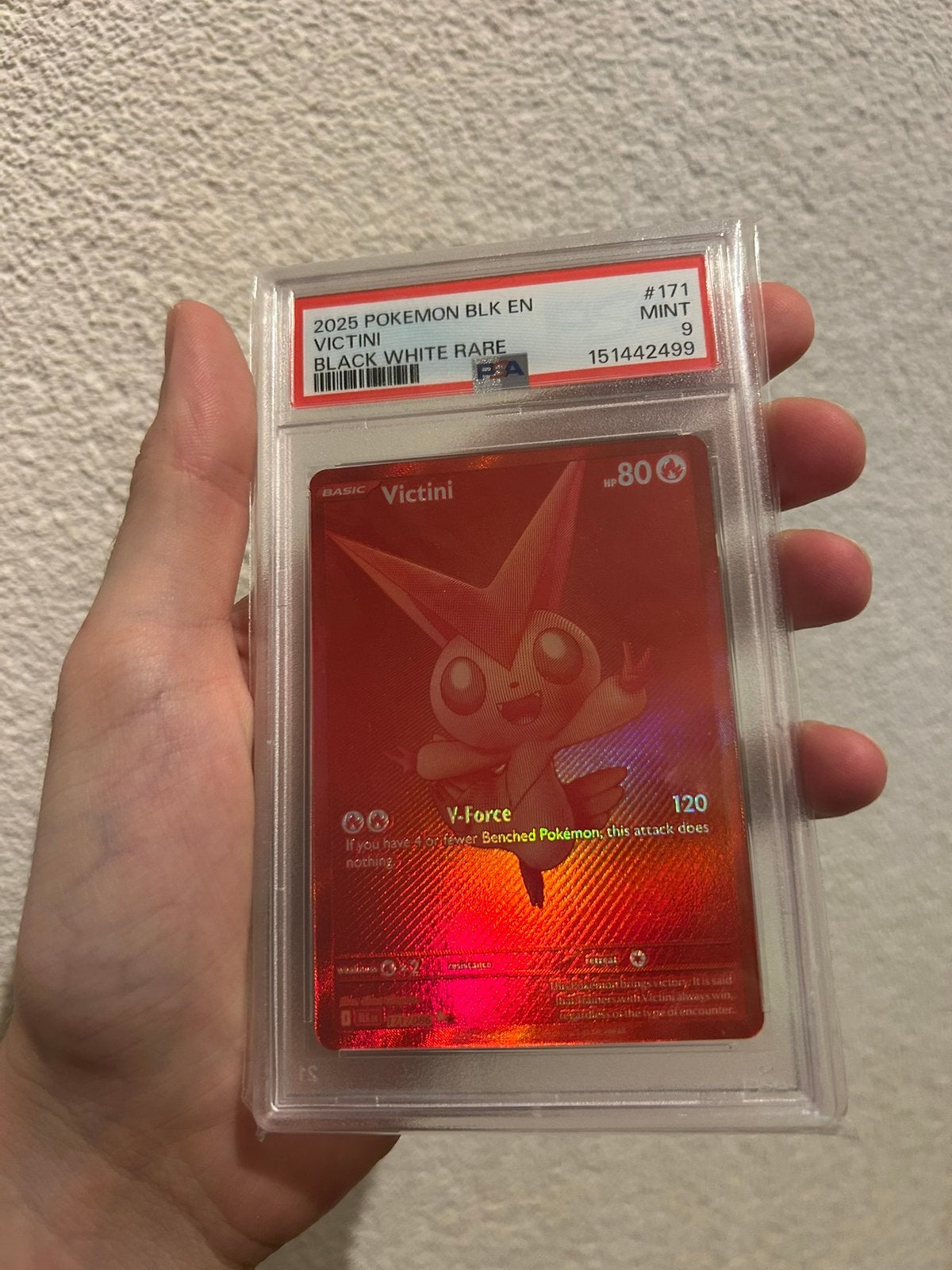 Victini PSA9, Ophalen of Verzenden, Nieuw, Losse kaart, Foil