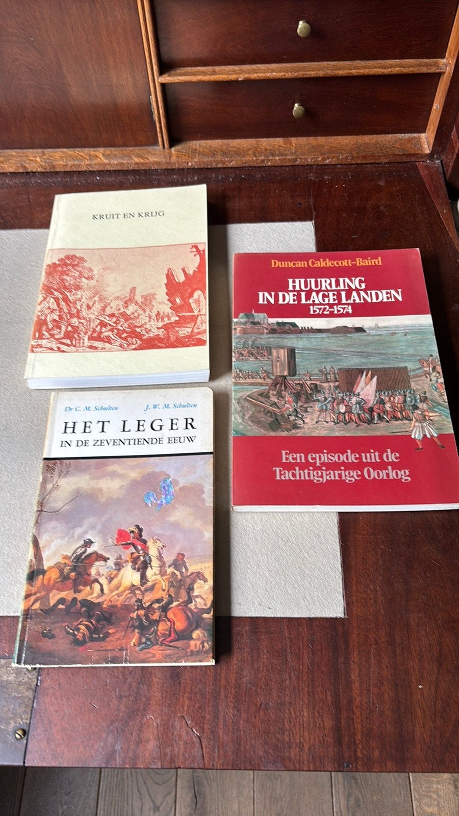 Het leger- Kruit en Krijg - Huurling in de lage landen 1572, Ophalen of Verzenden, Voor 1940, Gelezen