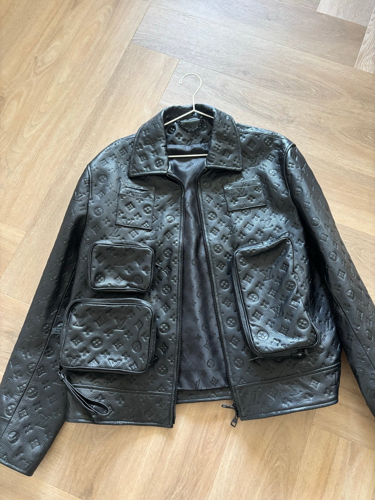 Louis Vuitton Monogram Leren Jas Zwart, Ophalen of Verzenden, Zo goed als nieuw, Maat 52/54 (L), Zwart