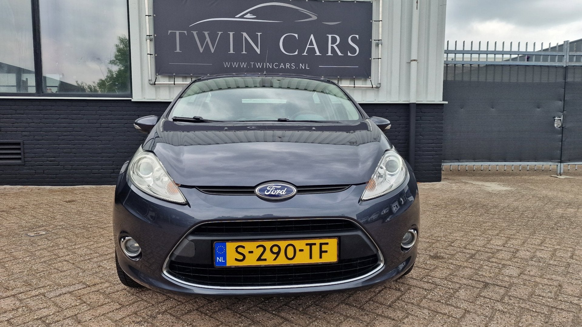 Ford Fiesta 1.4 Ghia 5drs Airco, Voorwielaandrijving, Bedrijf, Handgeschakeld, Fiësta