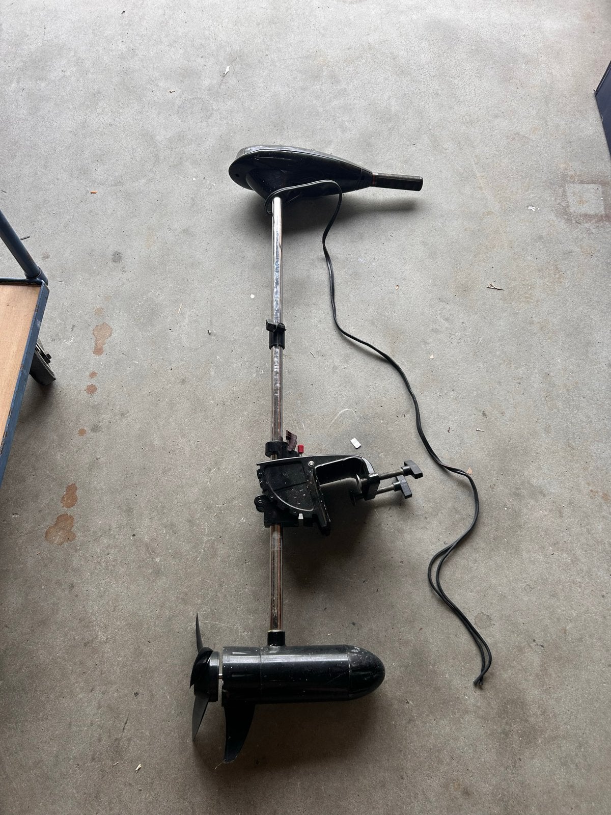 Elektrische buitenboordmotor / fluistermotor, Watersport en Boten, Bootonderdelen, Ophalen of Verzenden, Gebruikt