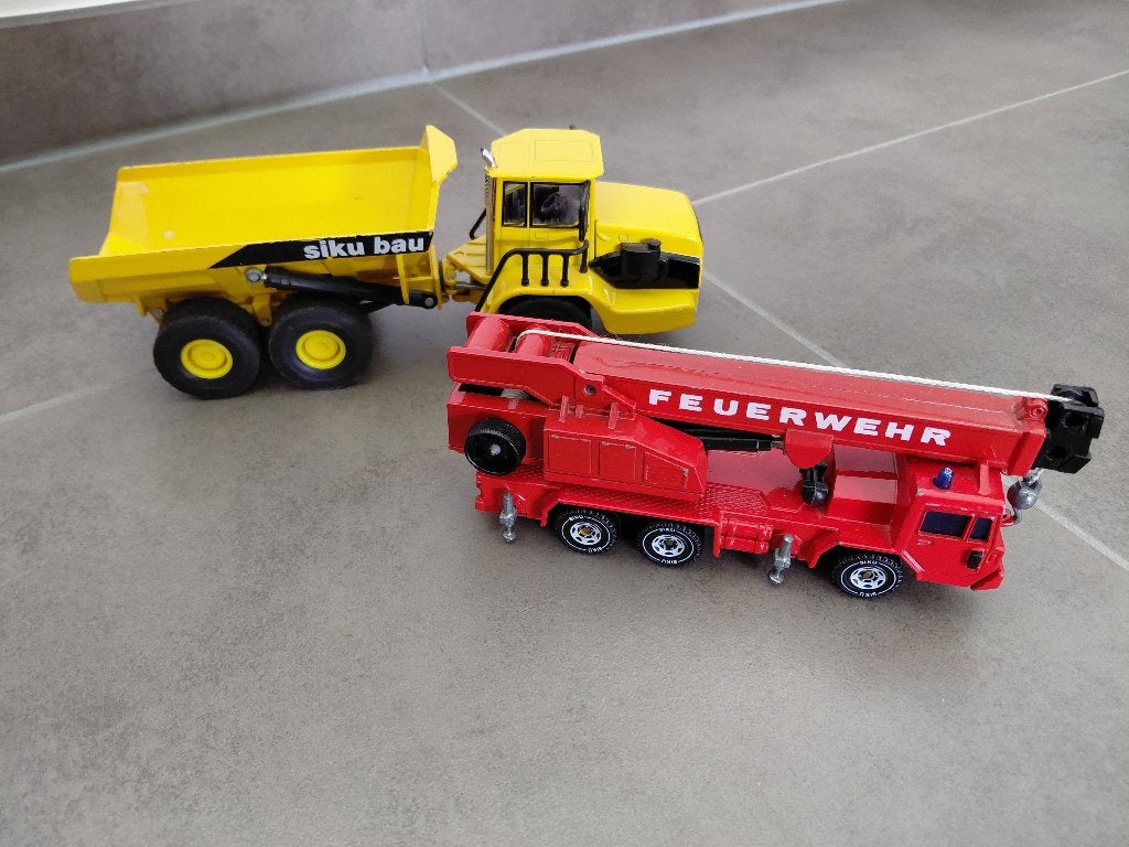 Siku Vrachtwagens, Hobby en Vrije tijd, Modelbouw | Auto's en Voertuigen, Overige merken, Gebruikt, 1:50 of kleiner, Ophalen of Verzenden