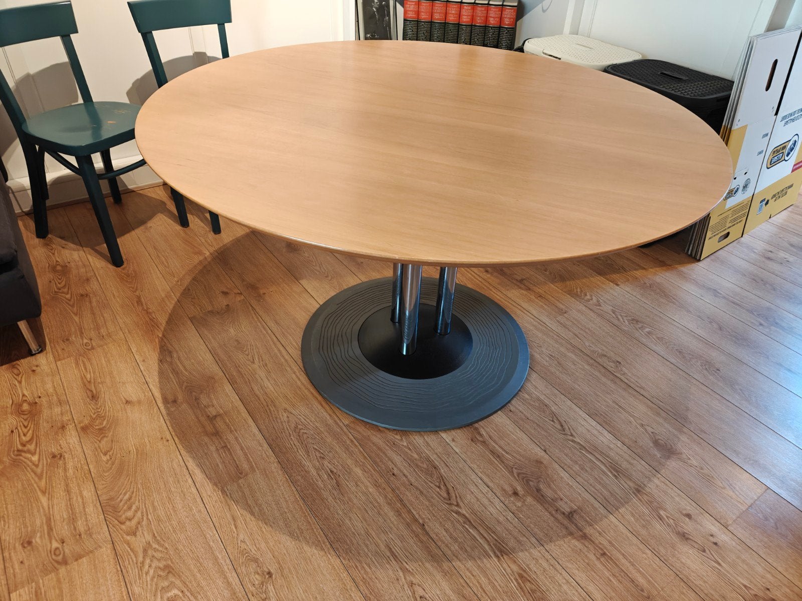 Ronde Leolux eettafel trias 127 cm, Huis en Inrichting, Tafels | Eettafels, Rond, ?, ?, Vier personen