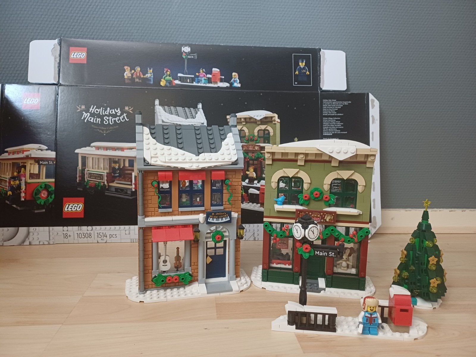 LEGO Holiday Main Street 10308 - Kerstdorp, Overige thema's, Lego, Ophalen of Verzenden, Zo goed als nieuw
