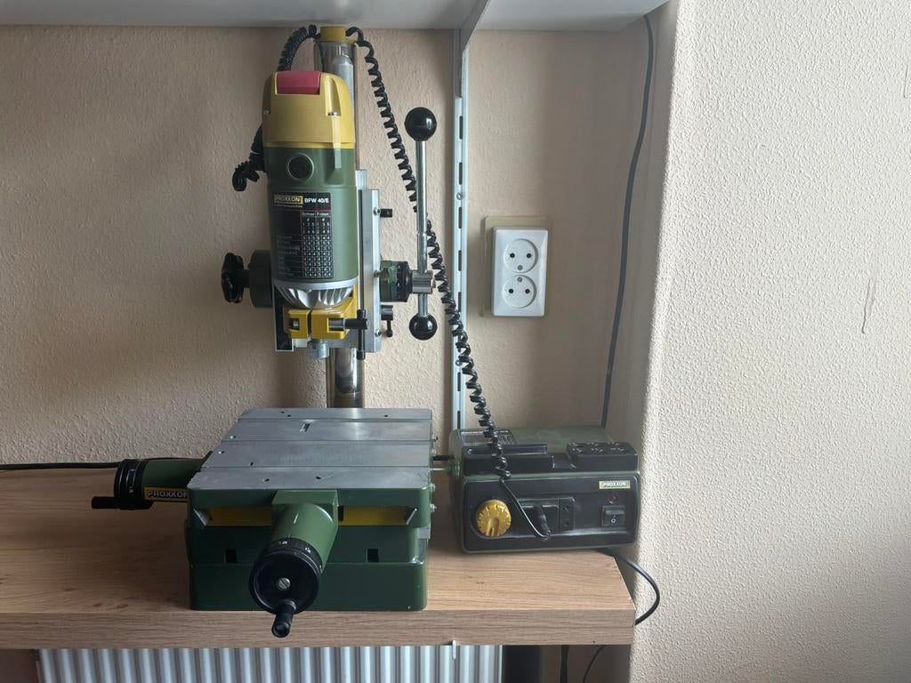Proxxon BFW 40/E Kolomboormachine met kruistafel, Doe-het-zelf en Verbouw, Gereedschap | Boormachines, Ophalen of Verzenden, Zo goed als nieuw