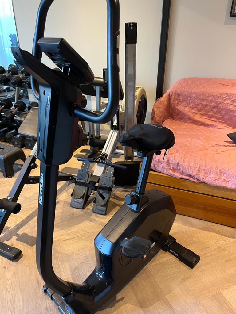 Kettler Giro C1 Hometrainer - Zo goed als nieuw, Sport en Fitness, Ophalen, Zo goed als nieuw, Metaal, Benen