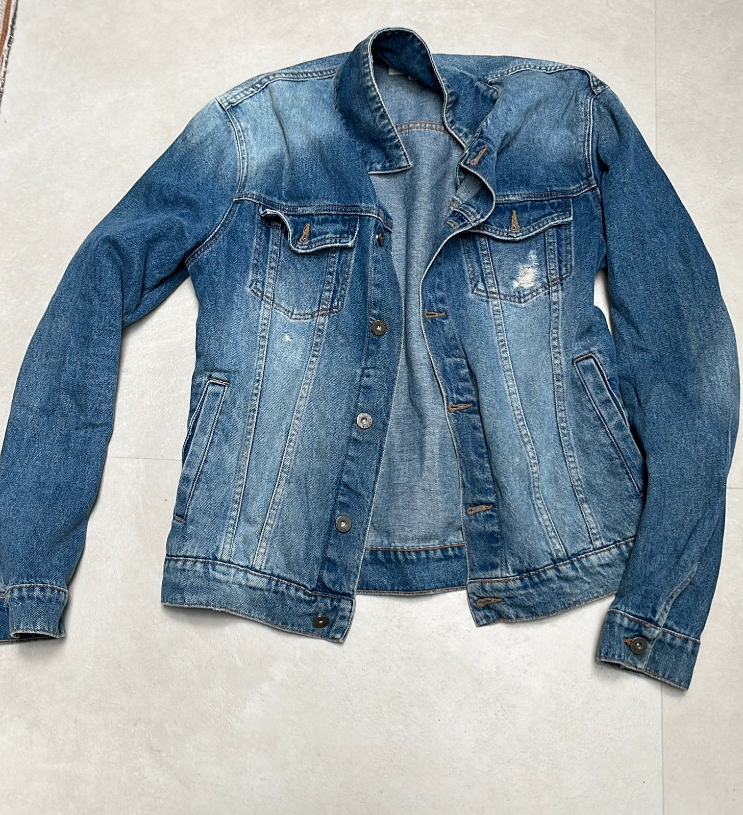 Spijkerjas maat M, Ophalen of Verzenden, Zo goed als nieuw, Maat 46 (S) of kleiner, Blauw