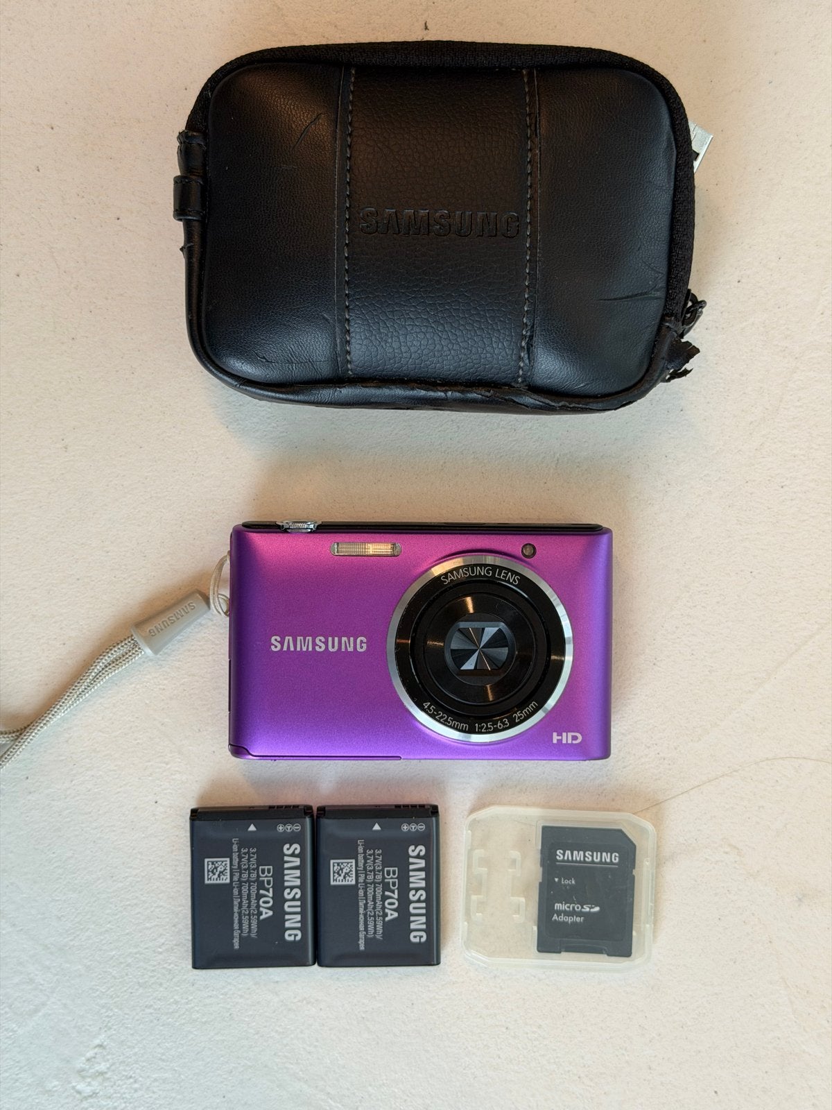 Samsung ST72 Compactcamera - Paars, Zo goed als nieuw, Audio, Tv en Foto, Ingebouwde flitser, Ophalen of Verzenden, Zo goed als nieuw