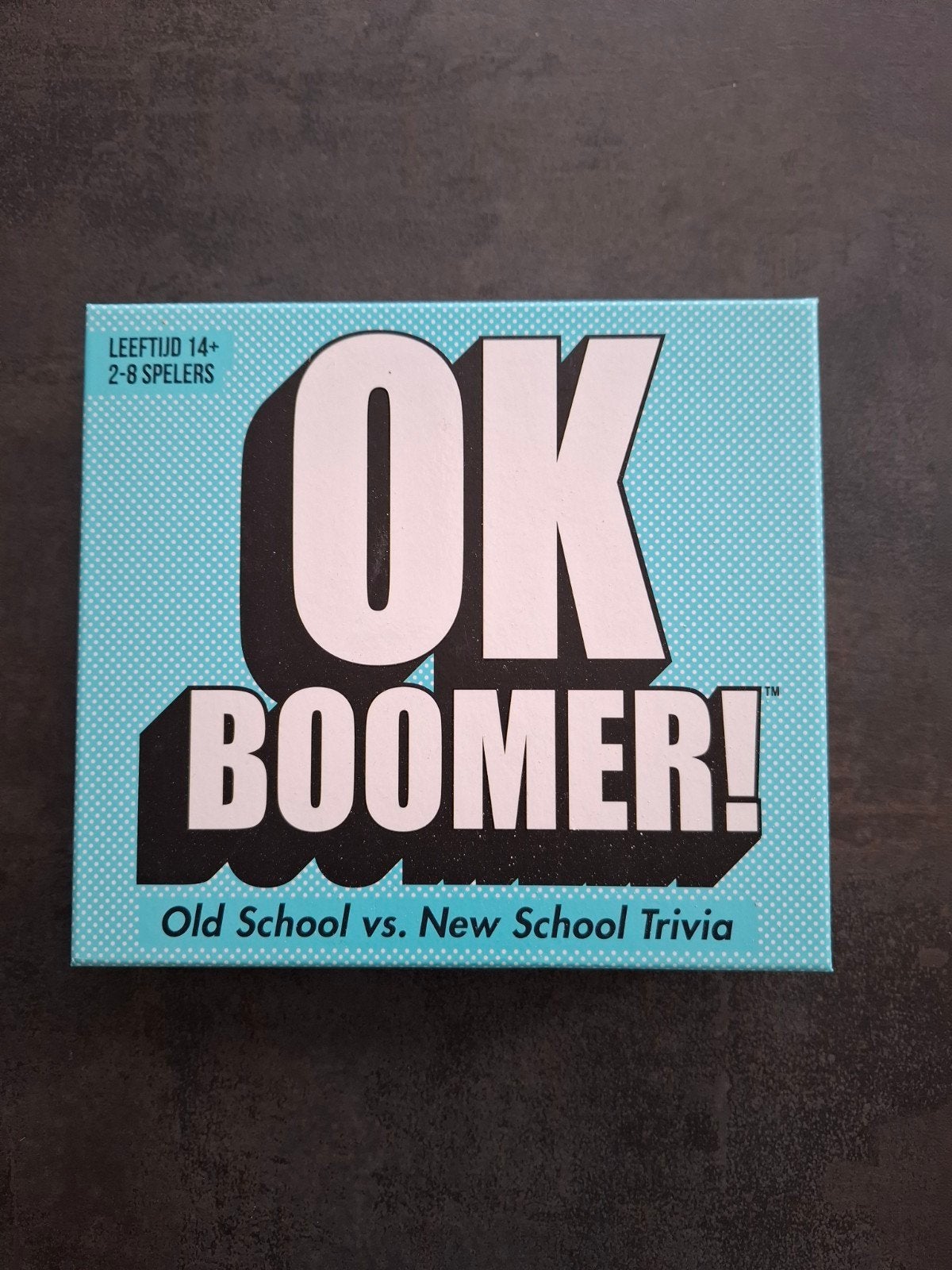 OK Boomer! Old School vs. New School Trivia Gezelschapsspel, Drie of vier spelers, Ophalen of Verzenden, Zo goed als nieuw, Goliath