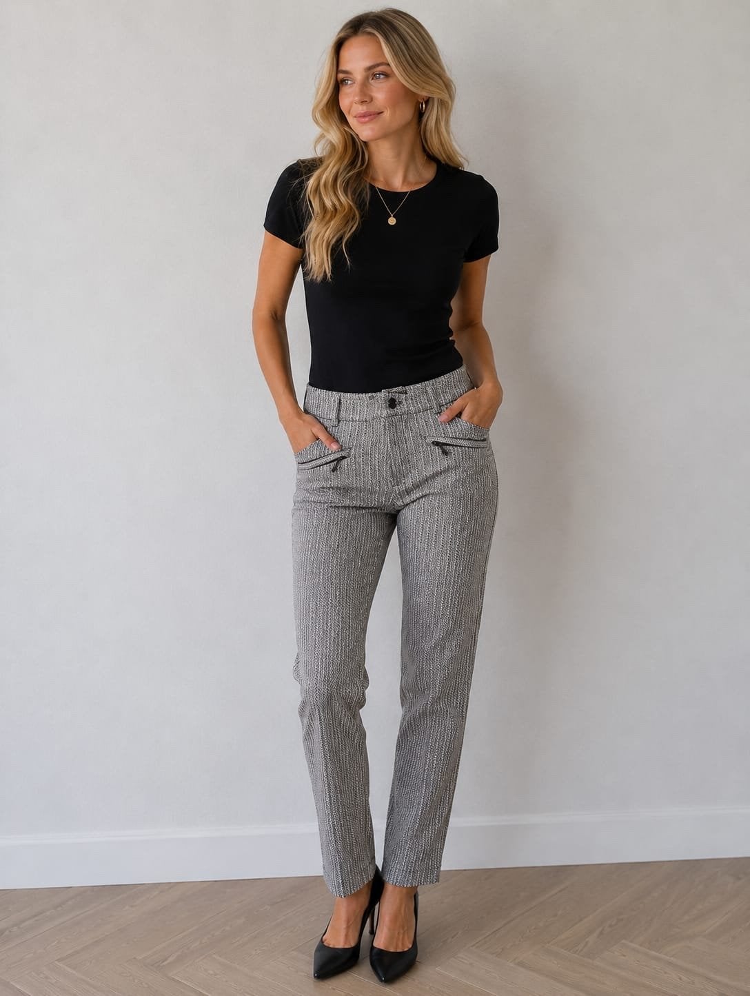 Cro Broek Maat 36 - Aansluitend Model, Kleding | Dames, Nieuw, Ophalen of Verzenden, Maat 36 (S), Grijs