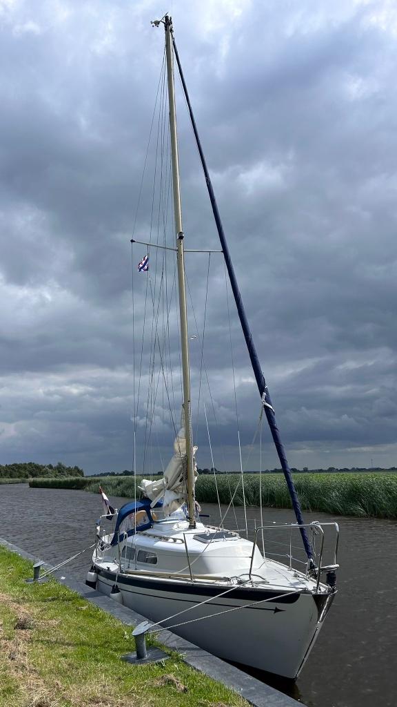 Zeer knappe en bomvolle Spirit 28 kajuitzeilboot, Watersport en Boten, Ophalen, Gebruikt, Polyester, Diesel