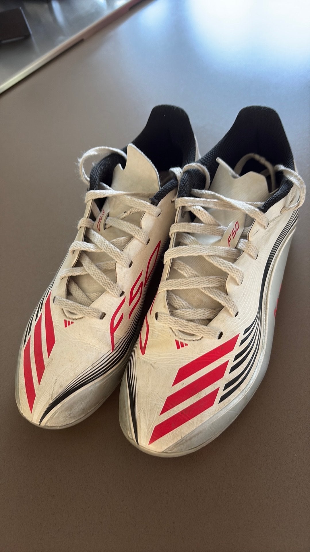 Voetbalschoenen, Maat XS of kleiner, Ophalen, Zo goed als nieuw, Schoenen