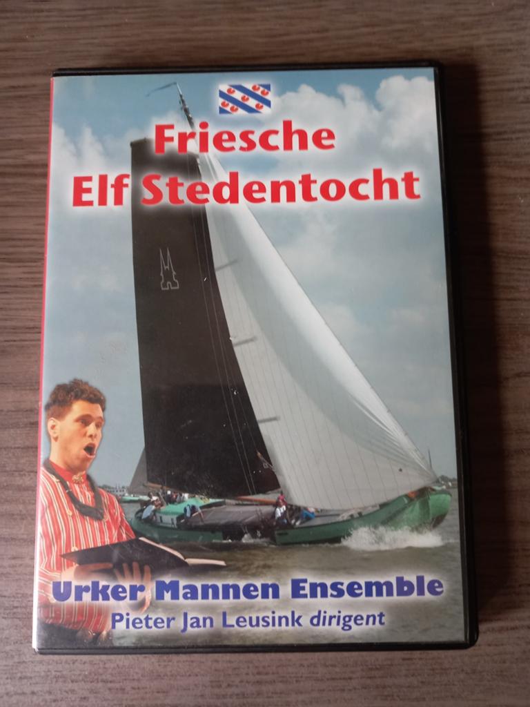 Friesche Elf Stedentocht - Urker Mannen Ensemble DVD + CD, Cd's en Dvd's, Alle leeftijden, Ophalen of Verzenden, Zo goed als nieuw