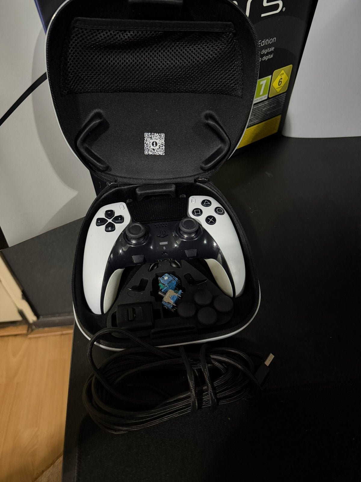 Playstation 5 dualsense edge controller incl. toebehorende, Ophalen of Verzenden, Zo goed als nieuw