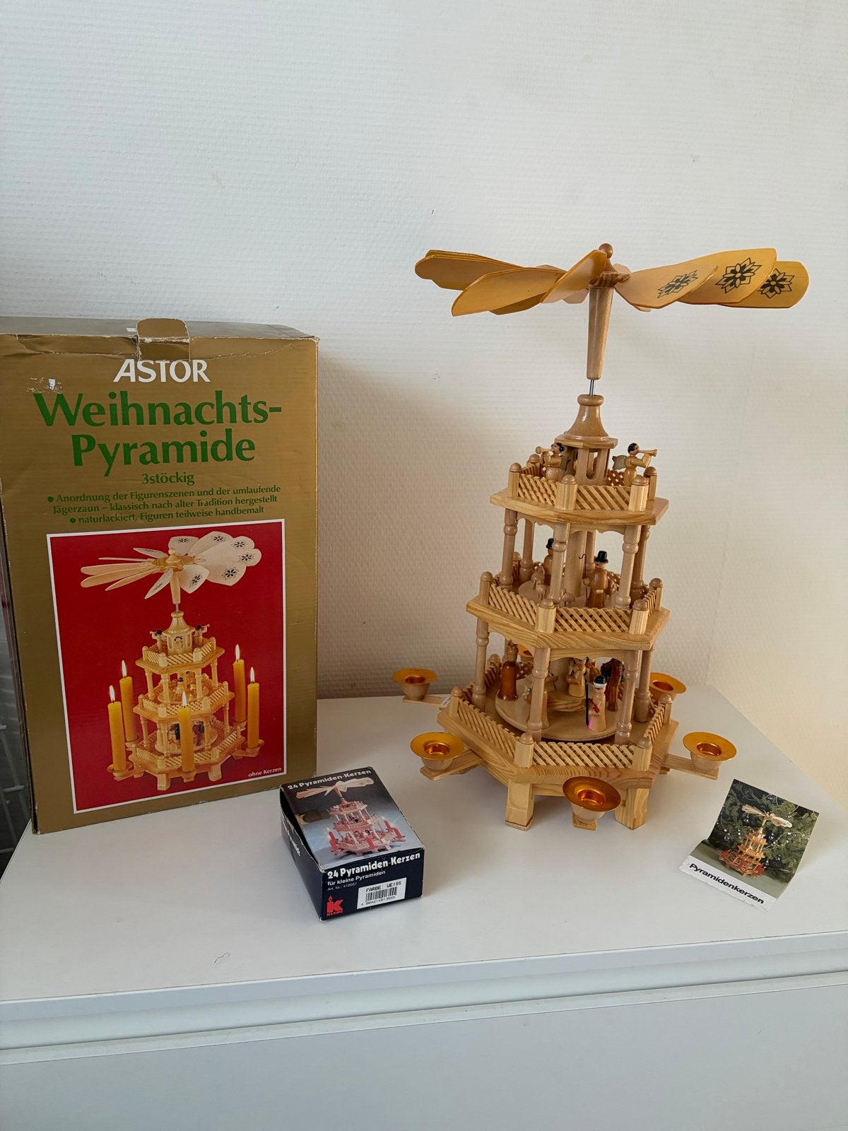 Prachtige Vintage Houten Kerstpiramide ASTOR 3 Etages, Ophalen of Verzenden