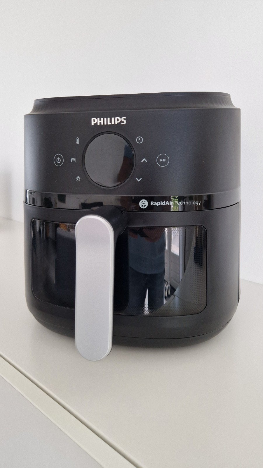 Philips Airfryer - Zo goed als nieuw, 1 jaar oud, Ophalen of Verzenden, Zo goed als nieuw, Airfryer, Minder dan 750 gram