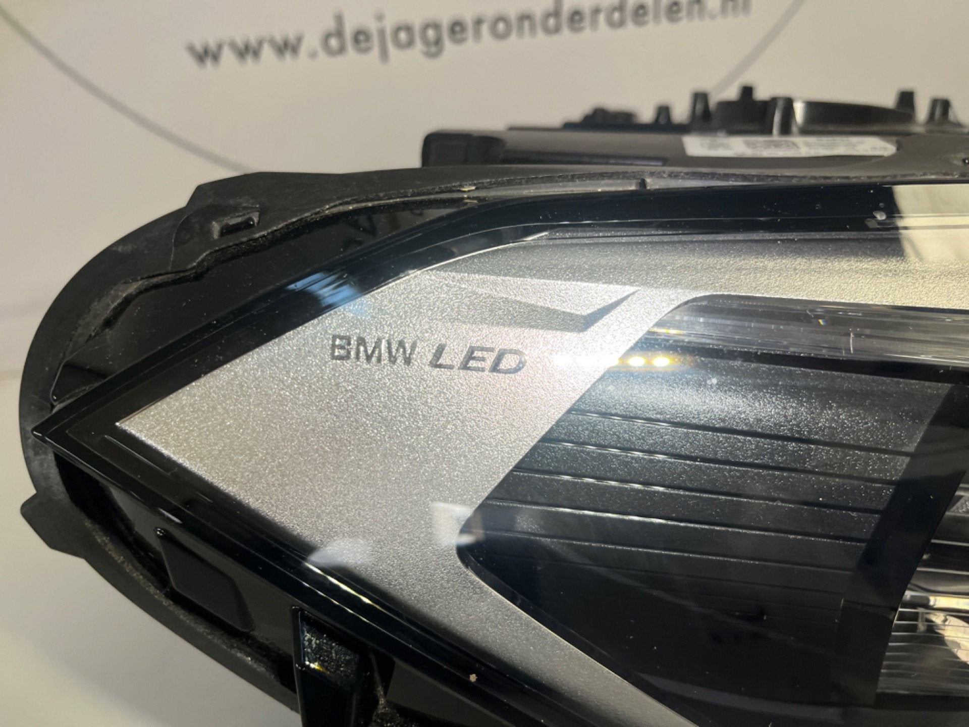 BMW X1 F48 FACELIFT VOL LED KOPLAMP RECHTS 63115A01172-02, Auto-onderdelen, Petuelring 130
80788  Munich, DE, Gebruikt, Info@bmw.de