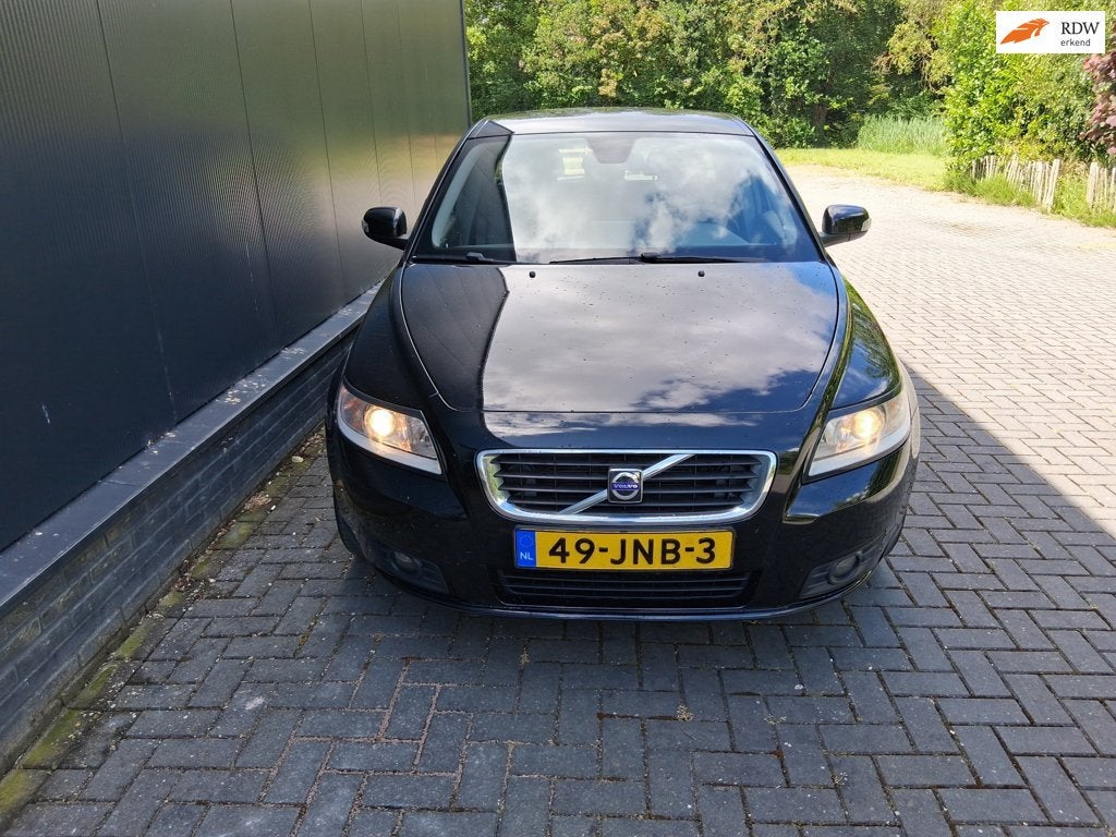 Volvo V50 1.8 Sport station / apk 16-6-2027 / nette auto, Auto's, Volvo, Voorwielaandrijving, Gebruikt, Zwart, 4 cilinders