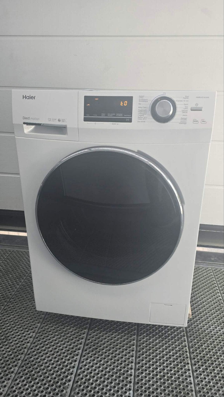Haier HW80-B14636N wasmachine, Witgoed en Apparatuur, Wasdrogers, 6 tot 8 kg, Ophalen, Condens, 85 tot 90 cm