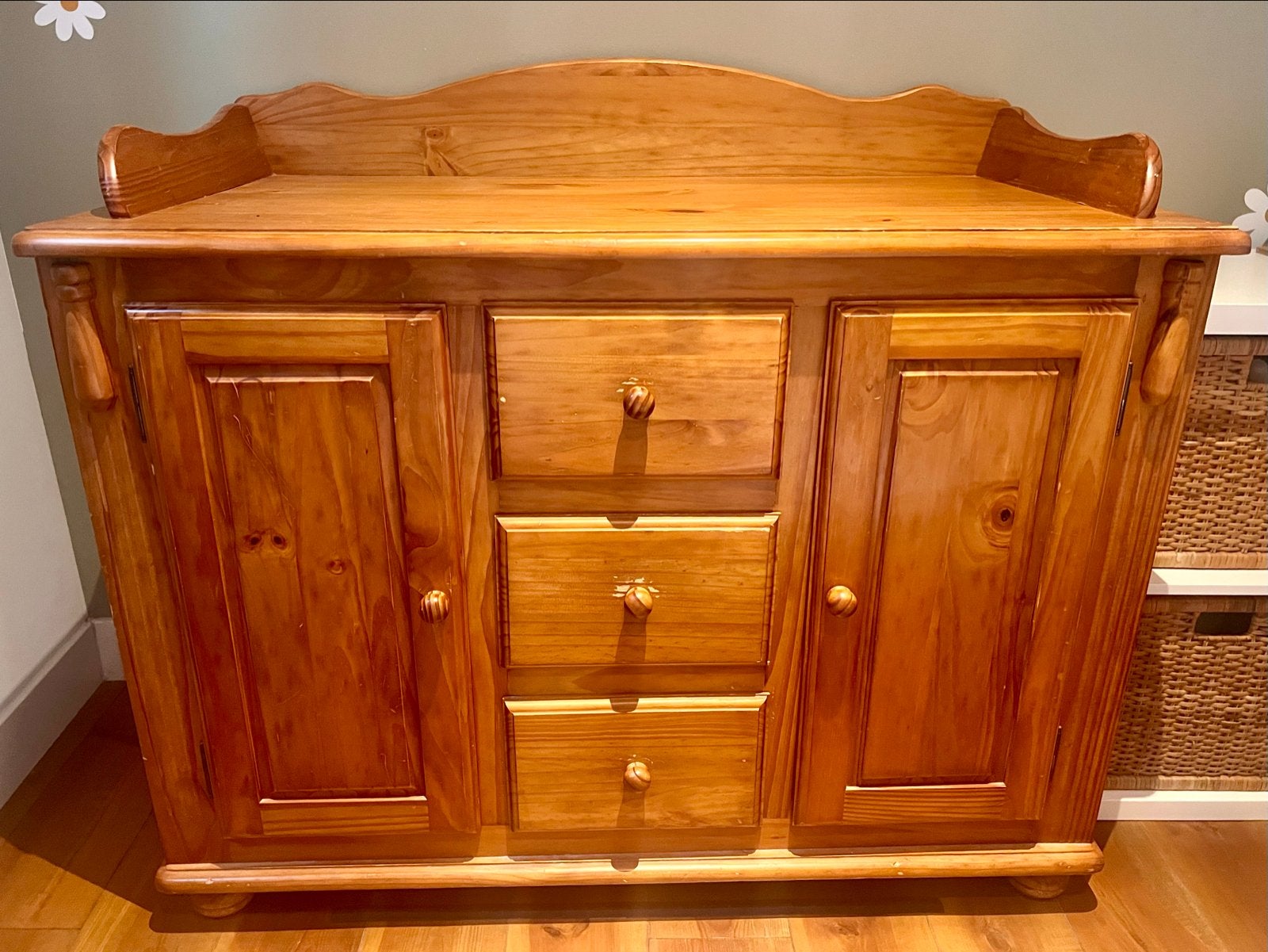 Massief grenen commode, Ophalen, Gebruikt, 50 tot 70 cm, 105 cm of meer