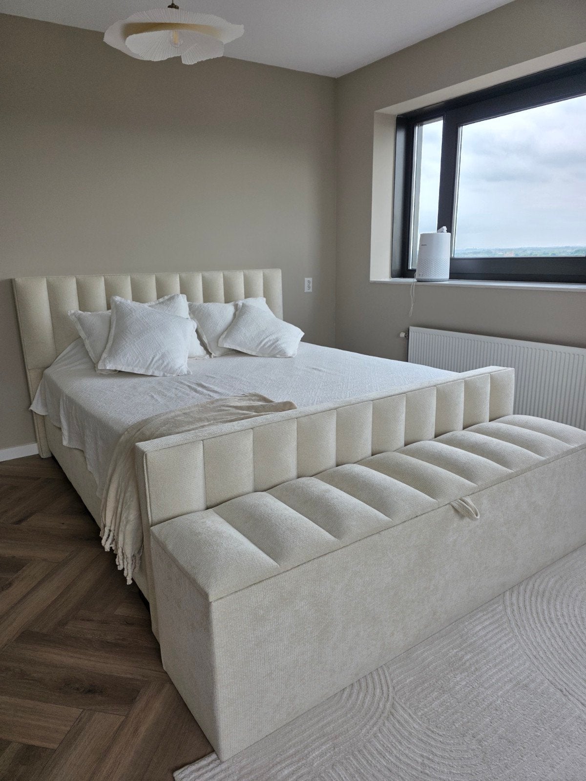 Luxe tweepersoonsbed met opbergruimte - Beige stof, Huis en Inrichting, Slaapkamer | Bedden, Ophalen, Beige, 180 cm, Stof