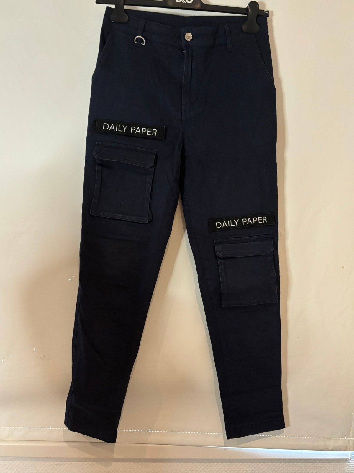 Dailey paper donkerblauwe broek net logo maat 34, Blauw, ., Ophalen of Verzenden, Zo goed als nieuw