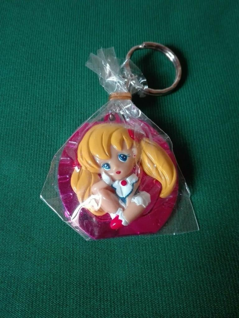 Salior Moon key chain Vintage Made in Tawain, Verzenden, Overige figuren, Nieuw, Beeldje of Figuurtje