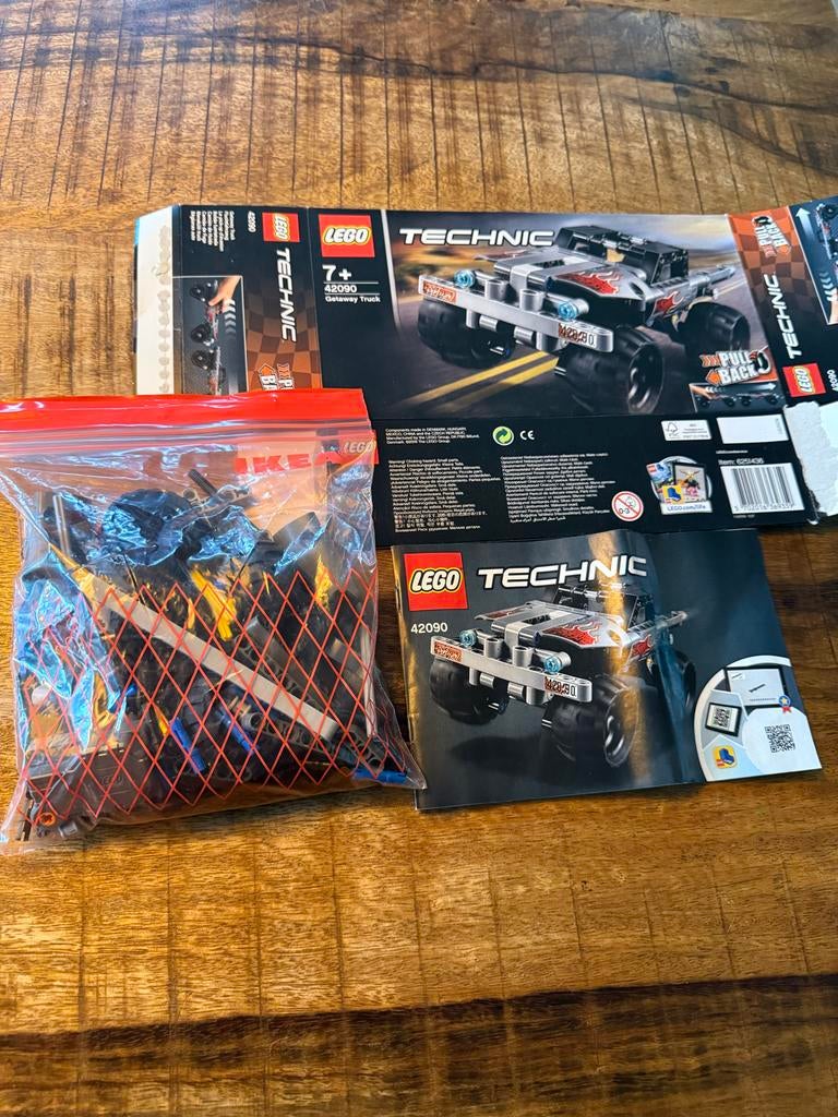 Lego Technic 42090 Getaway Truck - Complete set met doos, Kinderen en Baby's, Speelgoed | Duplo en Lego, Gebruikt, Lego, Complete set