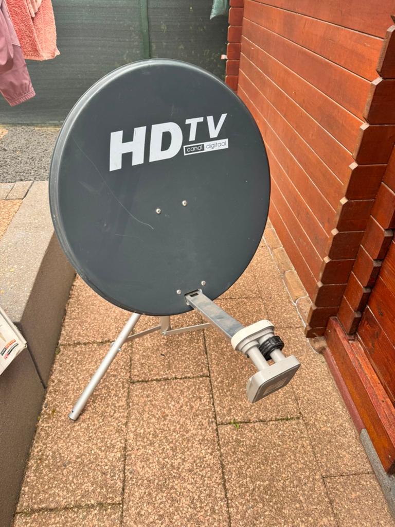 Canal Digitaal HD TV Satellietschotel met ontvanger, Ophalen, Gebruikt, (Schotel)antenne, Overige merken