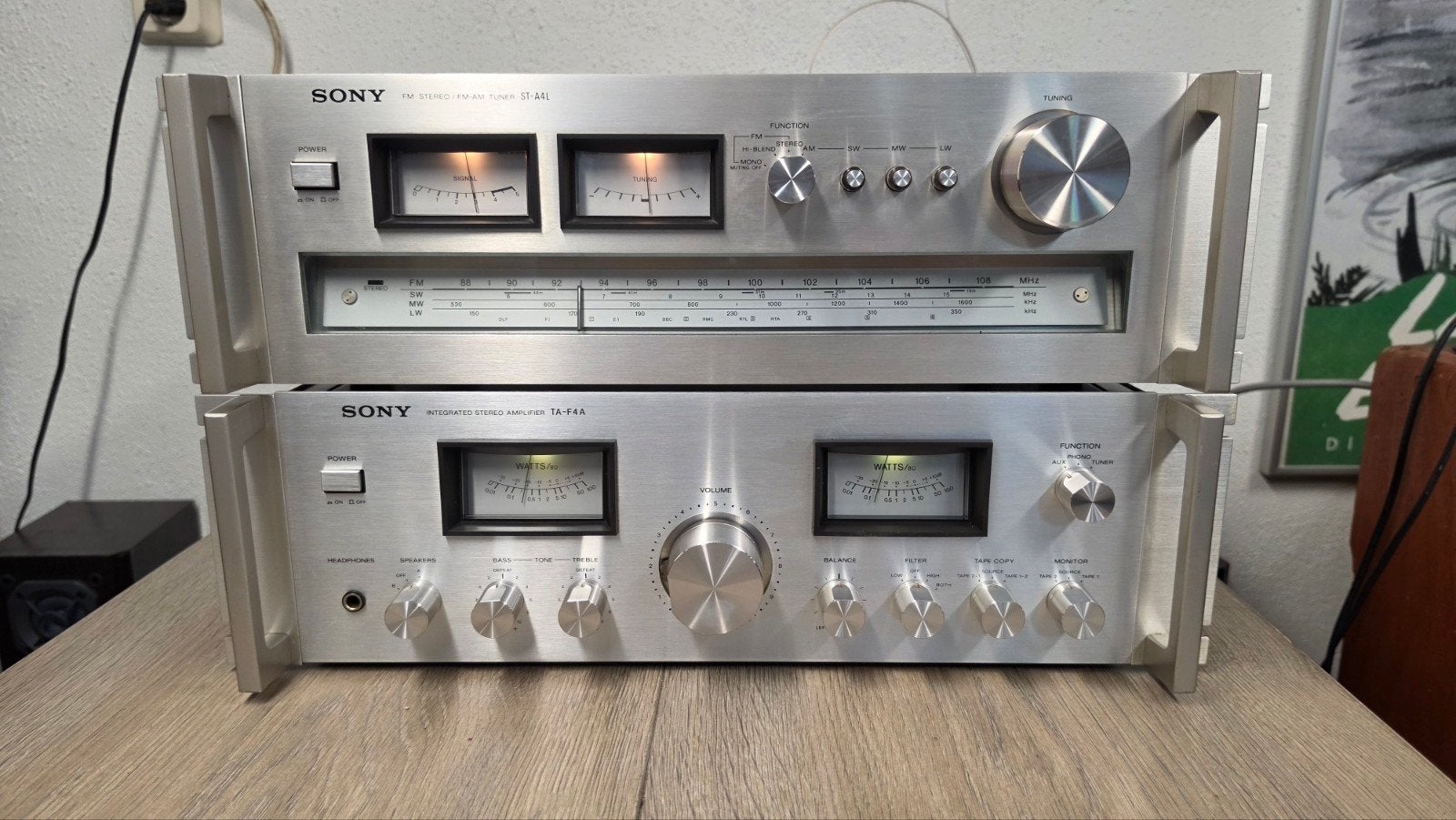 Sony TA-F4A + ST-A4L vintage Stereo Set (VU meters), Audio, Tv en Foto, Stereo-sets, Gebruikt, Tuner of Radio, Sony, Sony