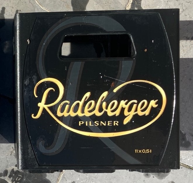 Radeberger / Frankenheim - Lege kratjes bierflessen., Ophalen, Gebruikt, 40 tot 60 cm, 50 tot 75 cm